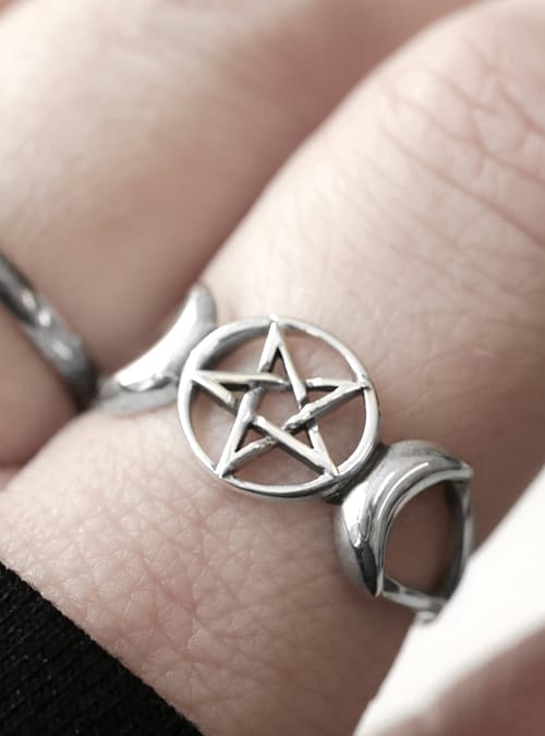 triple moon goddess pentagram silver ring