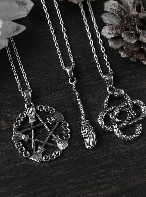 besom-pentagram-entwine-snake-pendant-necklace-hellaholics