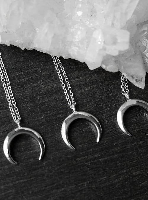 small-hunting-moon-925-sterling-silver-pendants-hellahoilcs (1)