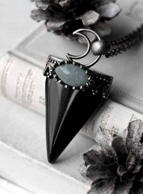 hemera-triangle-moon-obsidian-necklace-close-up-hellaholics