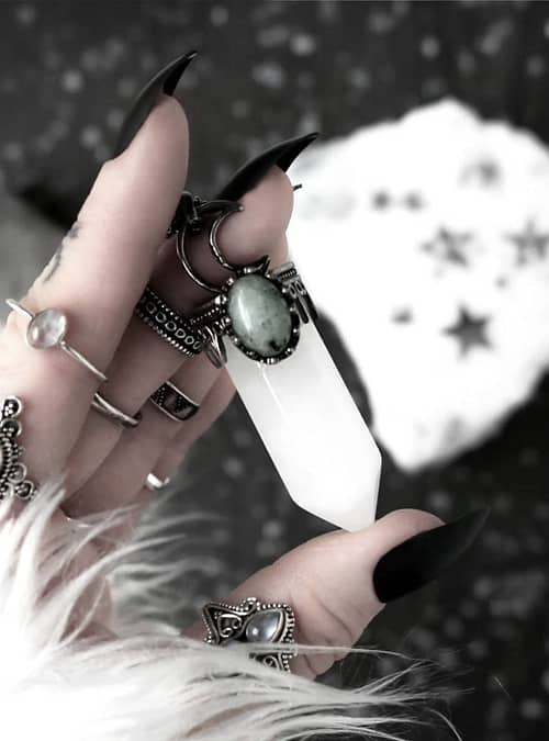 hestia-large-crystal-quartz-necklace-moonstone-rings-hellaholics(1)