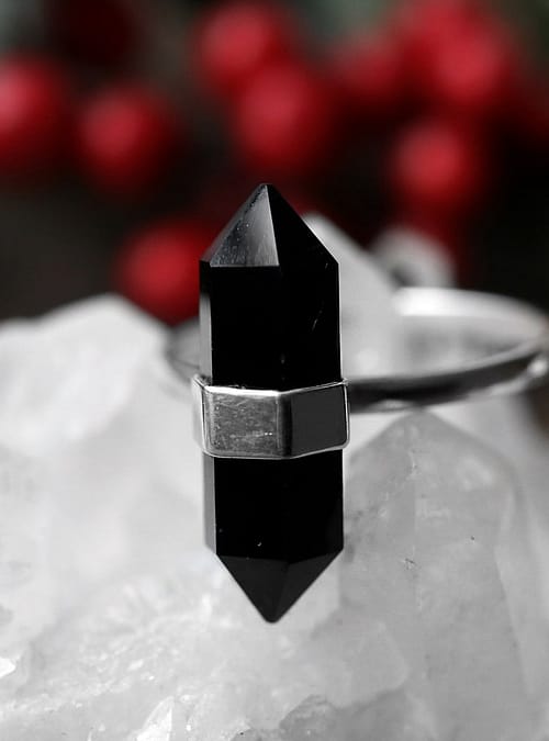 hex-onyx-crystal-sterling-silver-ring-hellaholics