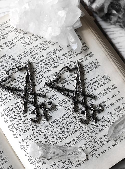 lucifer-sigil-earrings-restyle-sold-hellaholics
