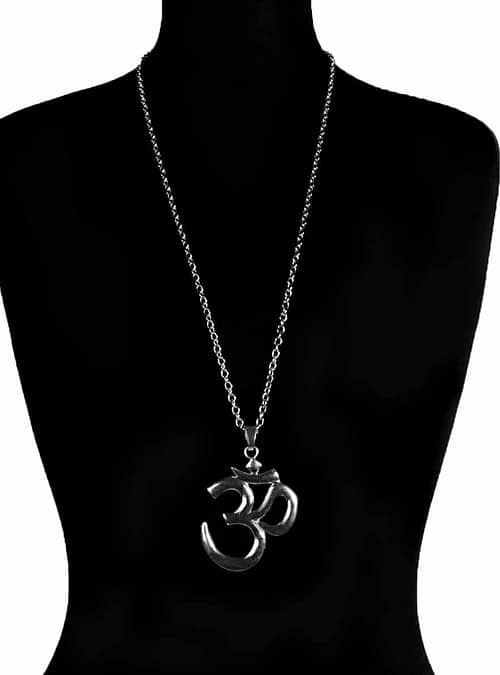 ohm-xl-amulet-necklace-hellaholics