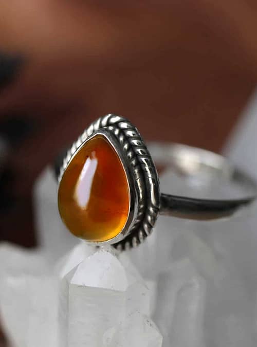 elara-amber-silver-ring-close-up-hellaholics