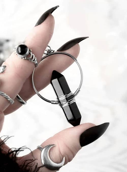 unity-onyx-necklace-onyx-silver-rings-hellaholics