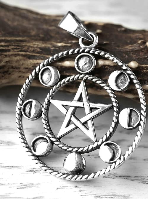 mystic-moonphase-pentagram-silver-pendant-hellaholics