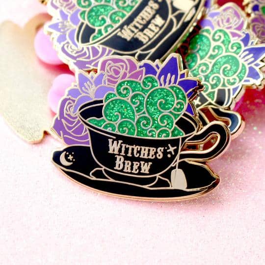 witches-brew-pin-glitter-punk-hellaholics-multi