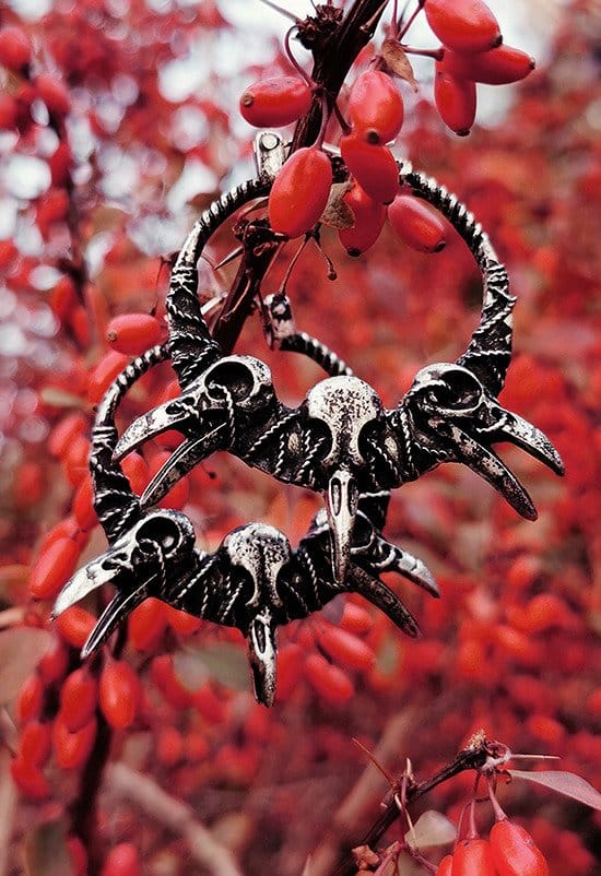 raven-skull-hoop-earrings-restyle-red