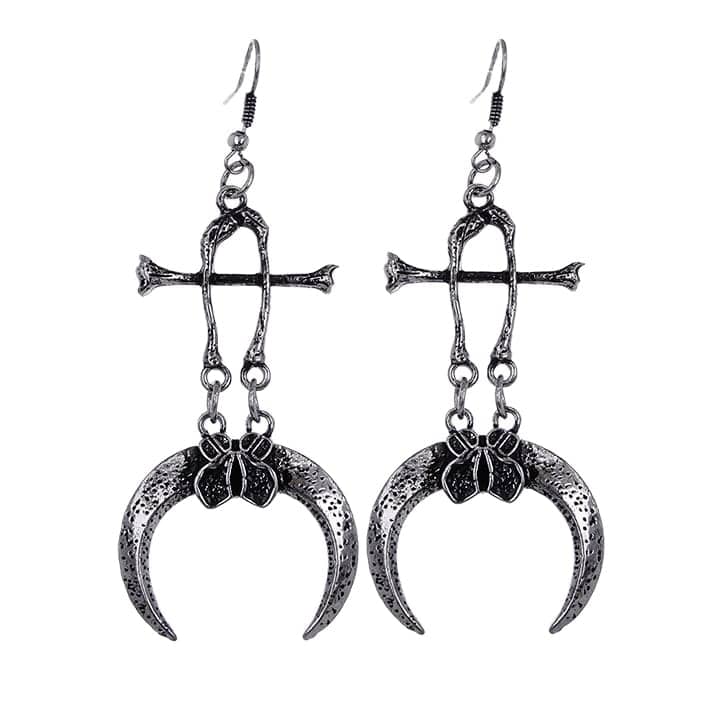 claws-and-bones-silver-earrings1