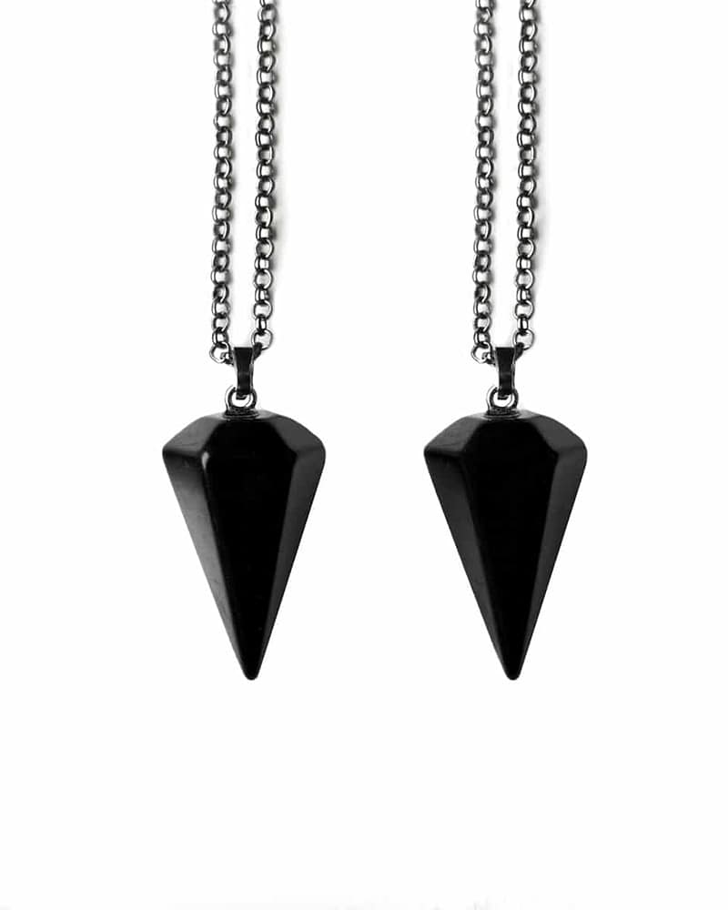 Pendulum Onyx Necklace