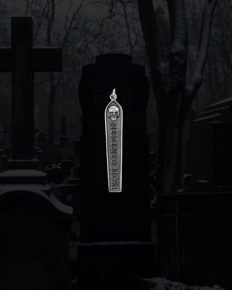 Memento Mori Necklace Silver