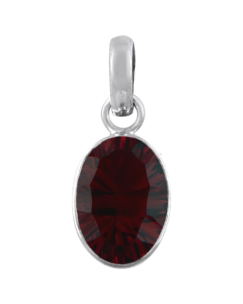 Ivy Large Oval Silver Garnet Necklace