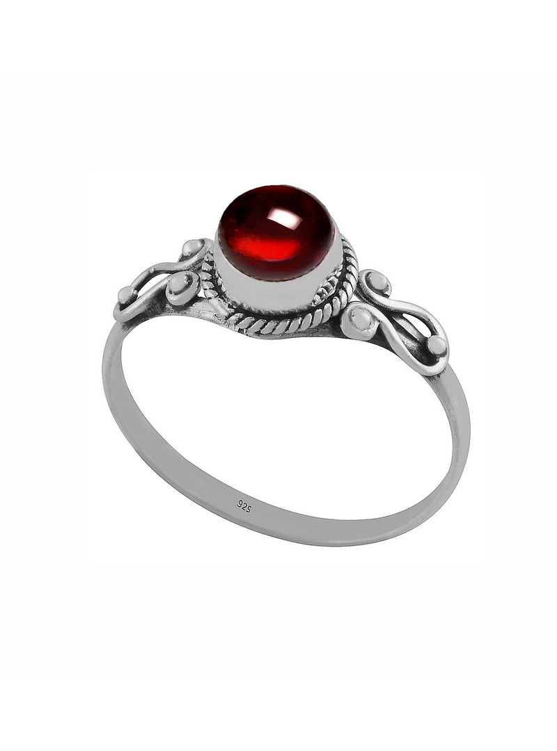 amaya-garnet-silver-ring-side-hellaholics (2)