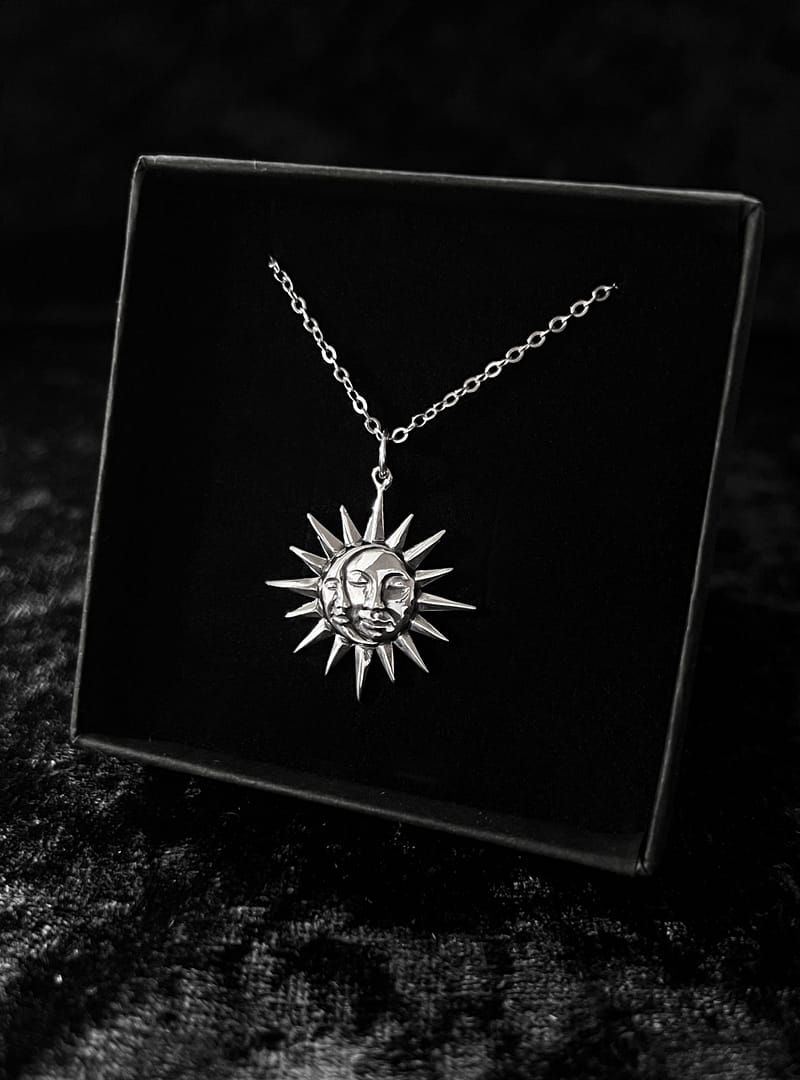 sterling-silver-moon-and-sun-pendant-with- faces-giftbox-hellaholics sterling-silver-moon-and-sun-pendant-with- faces-giftbox-hellaholics