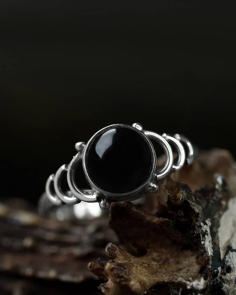 audra-onyx-sterling-silver-ring-close-up-hellaholics