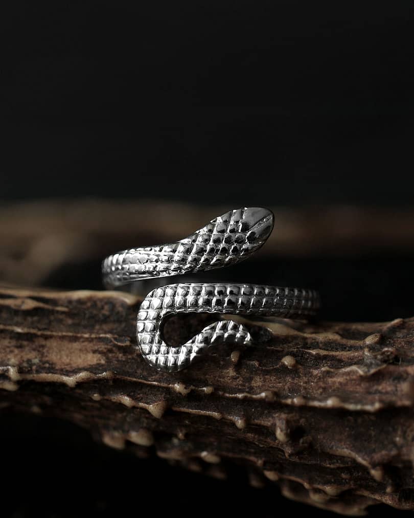 slithering-serpent-adjustable-stainless-steel-snake-ring-hellaholics-mood