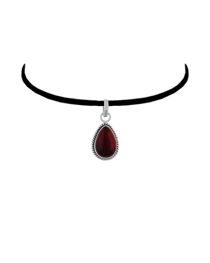 isolde-garnet-teardrop-pendant-chocker-hellaholics