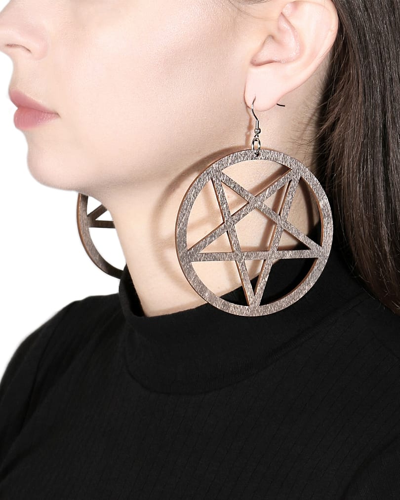 pentagram-wooden-errings-brown-hellaholics