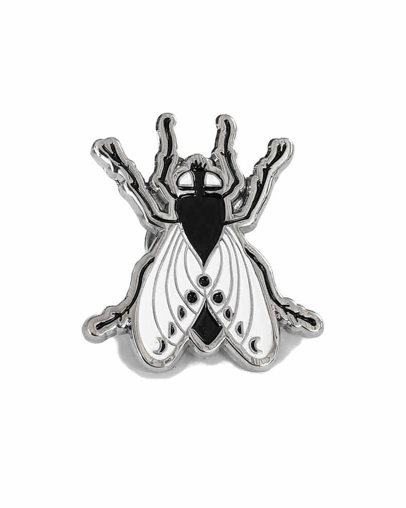 luna-fly-pin-mysticum-luna