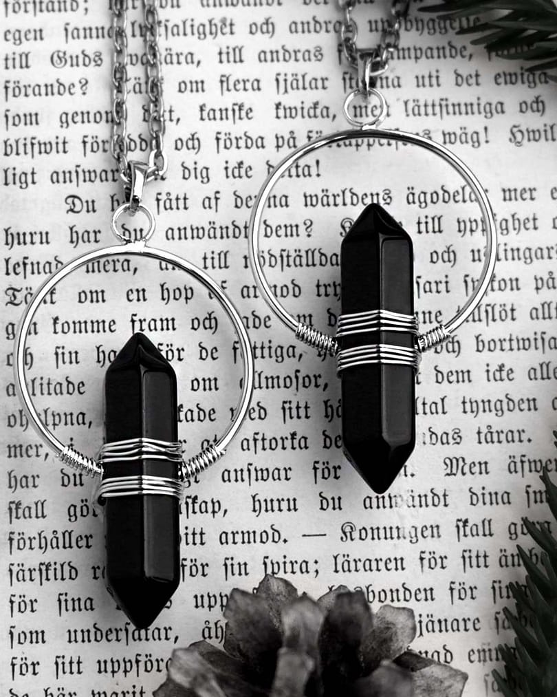 unity-obsidian-necklaces-hellaholics unity-obsidian-necklaces-hellaholics