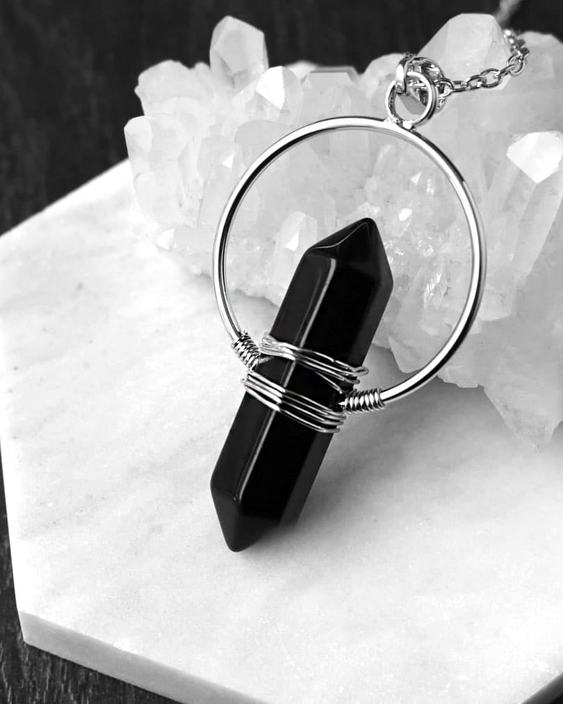 unity-obsidian-necklace-hellaholics unity-obsidian-necklace-hellaholics