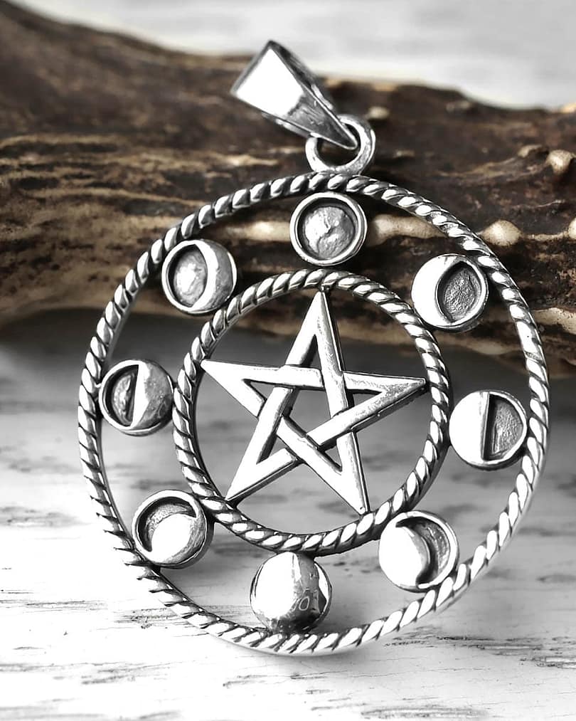 mystic-moonphase-pentagram-silver-pendant-hellaholics