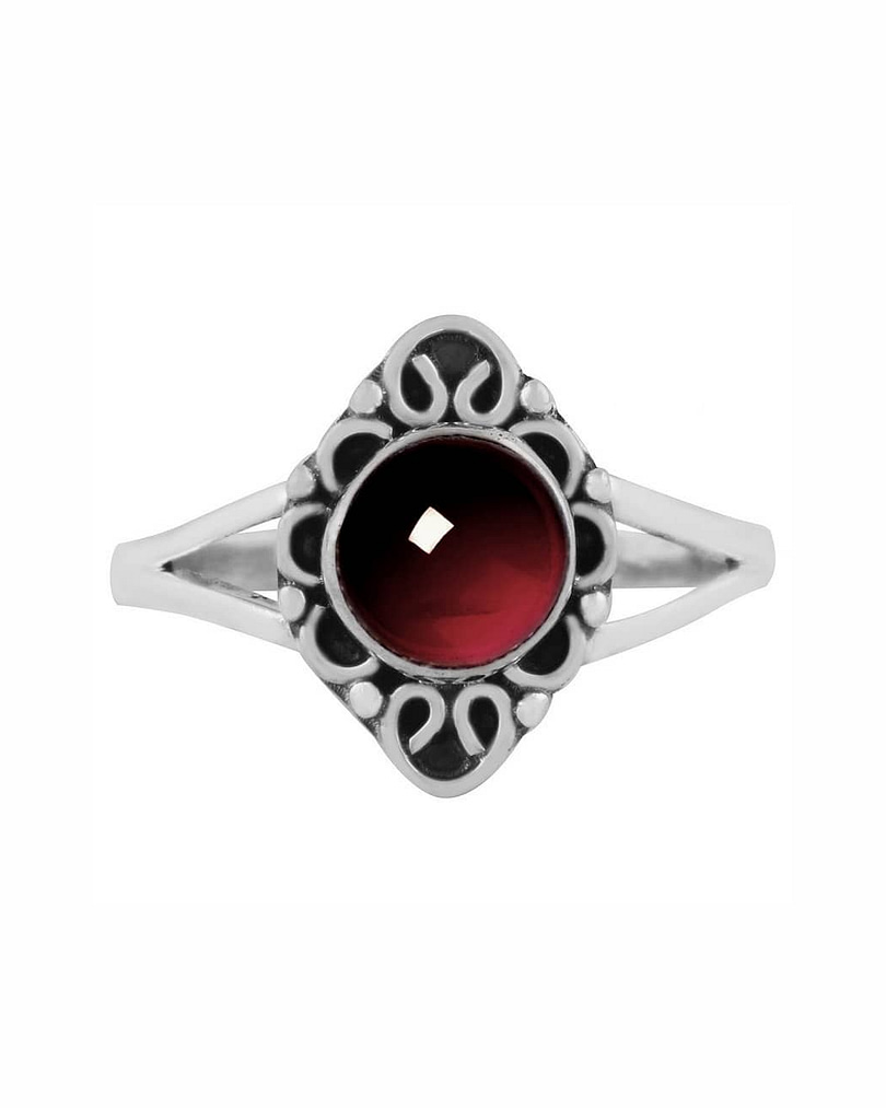giana-garnet-silver-ring-front-hellaholics (1) (1)