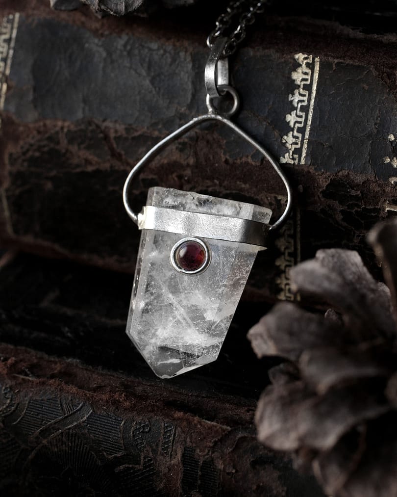 warrior-woman-crystal-quartz-necklace-close-up-hellaholics