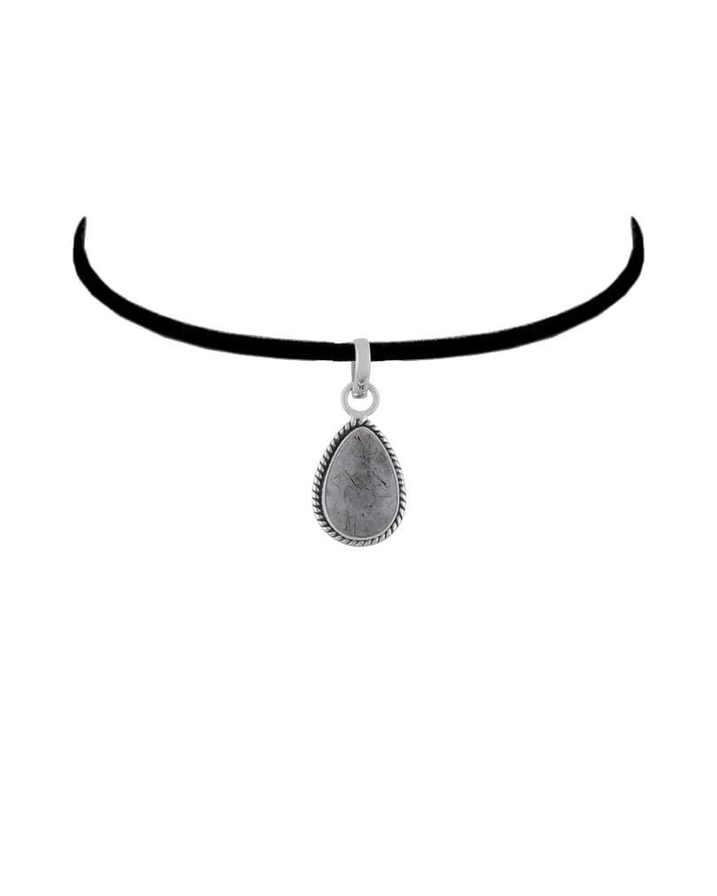 isolde-black-rutile-teardrop-pendant-chocker-hellaholics
