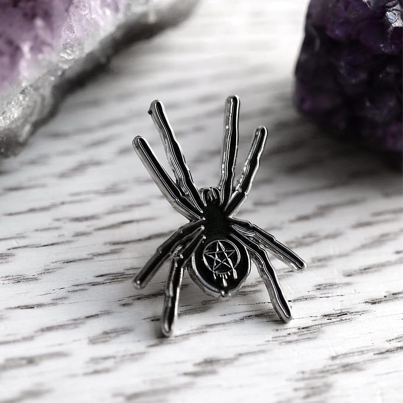 black-widow-pin-by-mysticum-luna-hellaholics