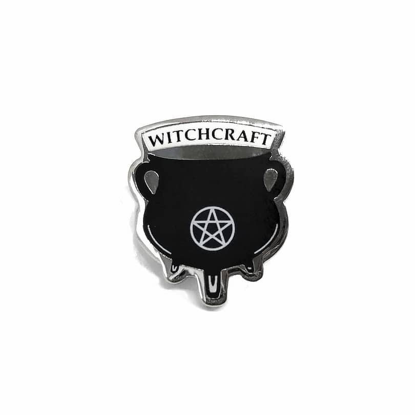 witchcraft-cauldron-pin-mysticum-luna