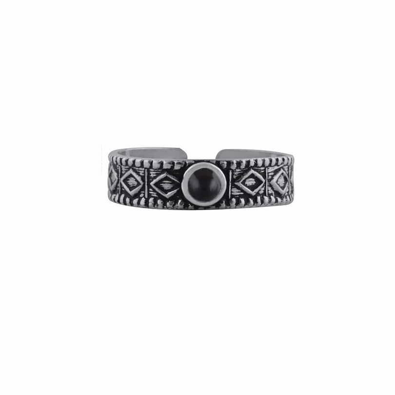 aranza-sterling-silver-mid-ring-onyx-front