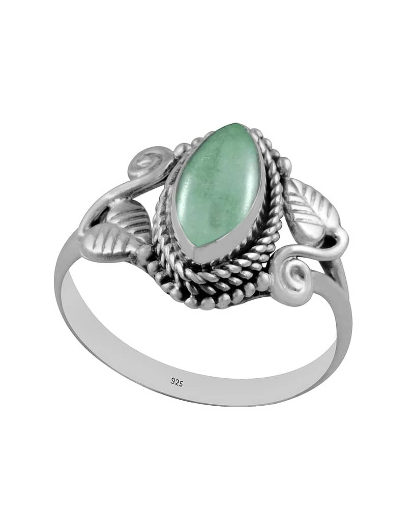 Devana-Vibrant-Green-Aventurine-Ring-Silver-side-hellaholics