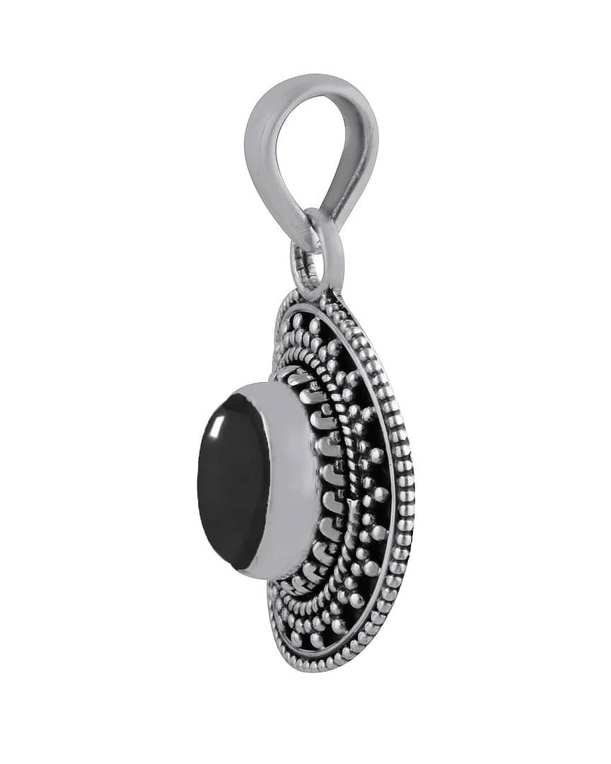 naya-onyx-vintage-silver-pendant-side-hellaholics (1)