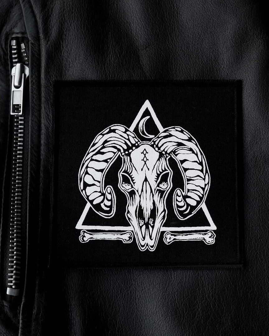 ram-skull-patch-amanda-hellaholics ram-skull-patch-amanda-hellaholics