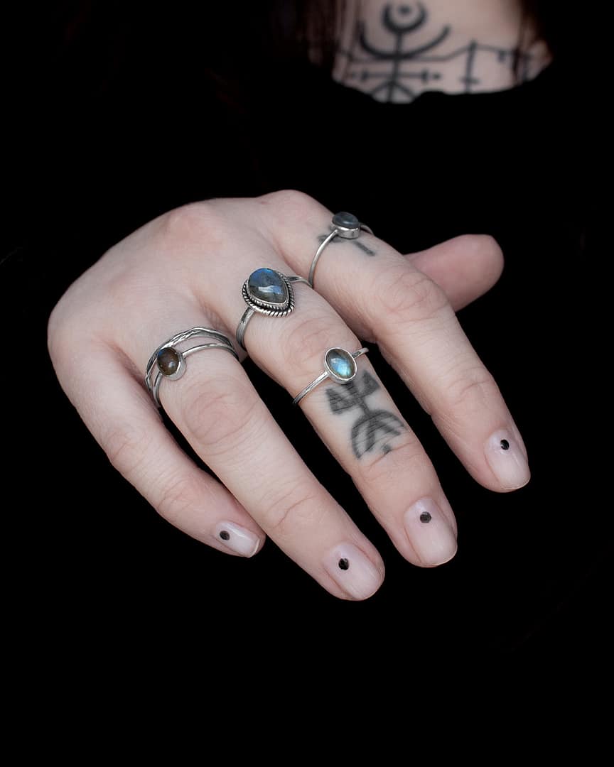 theia-labradorite-sterling-silver-rings-mix-hellaholics theia-labradorite-sterling-silver-rings-mix-hellaholics