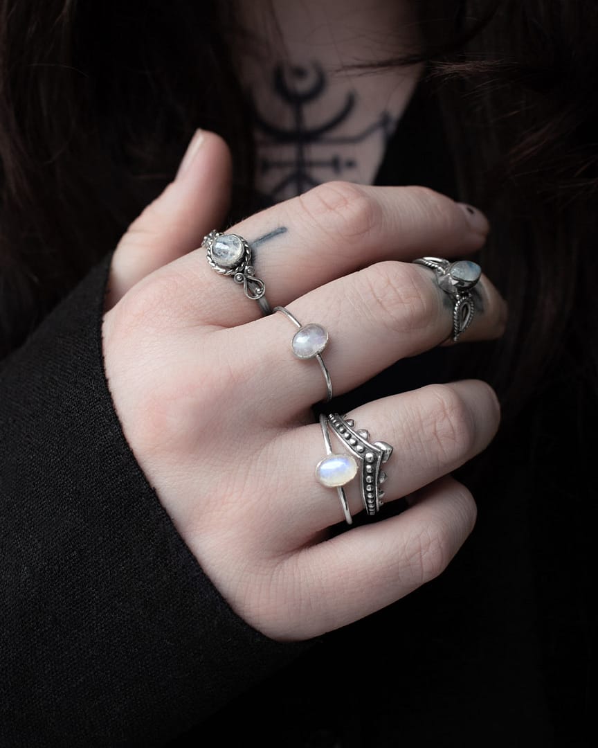 theia-moonstone-mix-silver-rings-hellaholics theia-moonstone-mix-silver-rings-hellaholics