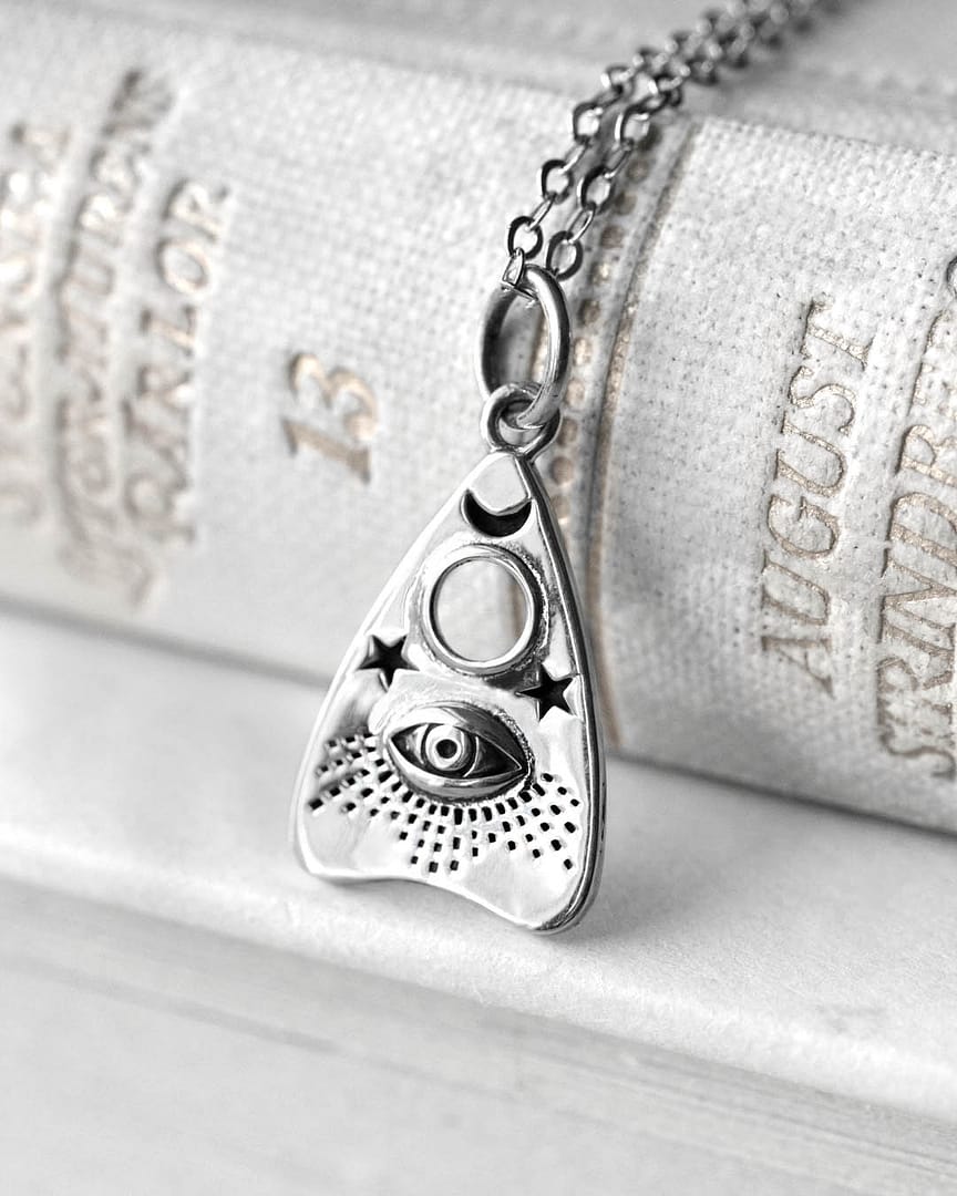 ouijah-silver-necklace-close-up-hellaholics ouijah-silver-necklace-close-up-hellaholics