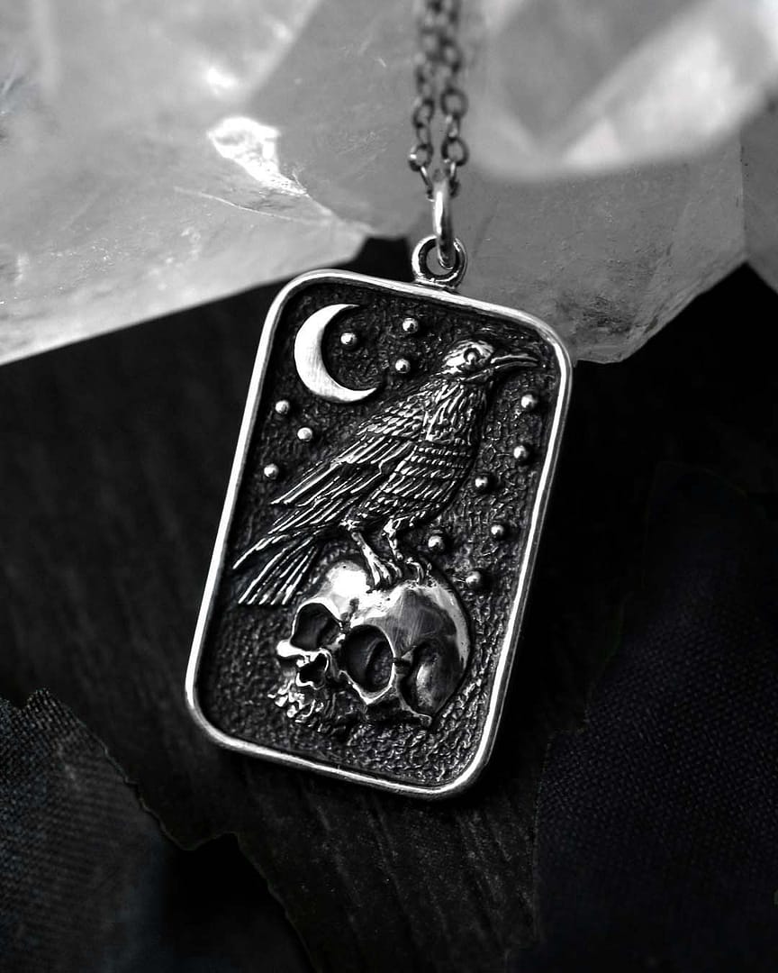 ravens-skull-recycled-silver-necklace-closeup-mood-hellaholics ravens-skull-recycled-silver-necklace-closeup-mood-hellaholics