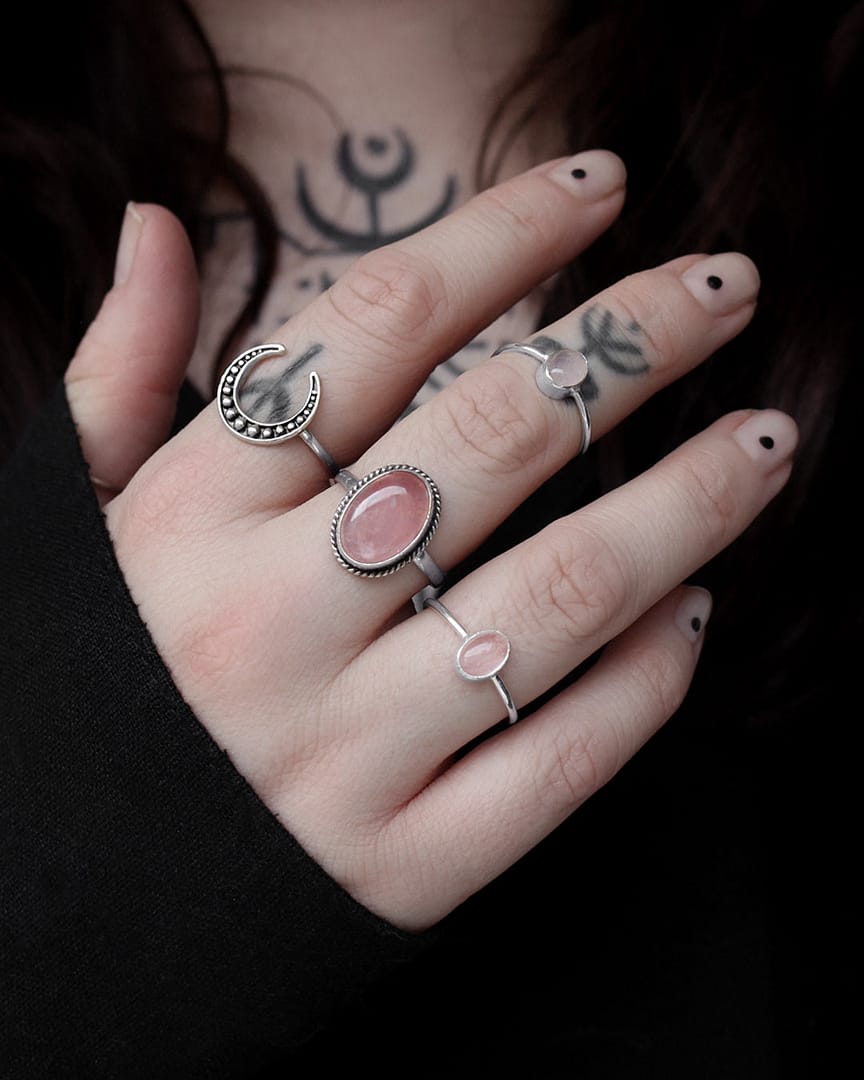 theia-rose-quartz-mix-sterling-silver-hellaholics theia-rose-quartz-mix-sterling-silver-hellaholics