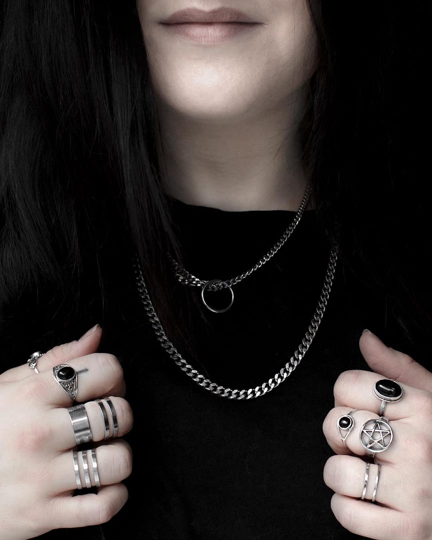 siouxsie-lita-stainless-steel-chain-necklace-rings-mix-hellaholics siouxsie-lita-stainless-steel-chain-necklace-rings-mix-hellaholics