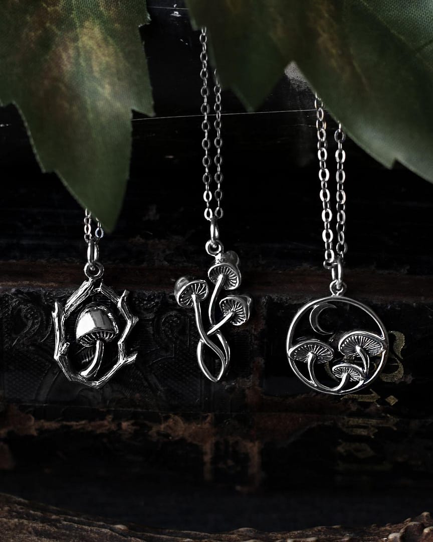 mushrooms-silver-pendants-hellaholics mushrooms-silver-pendants-hellaholics