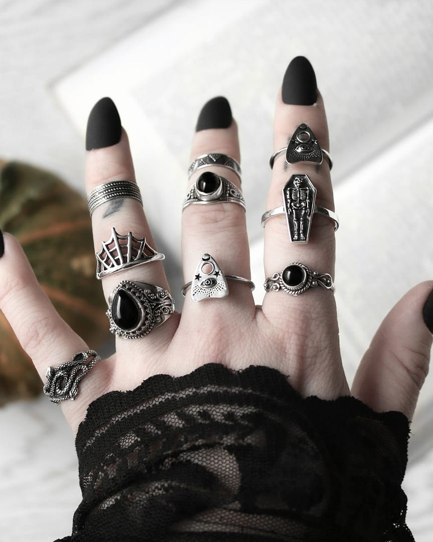 duo-serpent-qilja-spider-web-skull-coffin-nakti-amaya-aelia-onyx-maranza-sacred-geoemtry-silver-rings-mix-hellaholics duo-serpent-qilja-spider-web-skull-coffin-nakti-amaya-aelia-onyx-maranza-sacred-geoemtry-silver-rings-mix-hellaholics
