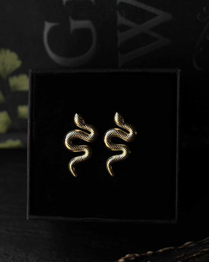 serpentine-fire-stainless-steel-gold-snake-earrings-hellaholics-mood (2) serpentine-fire-stainless-steel-gold-snake-earrings-hellaholics-mood (2)