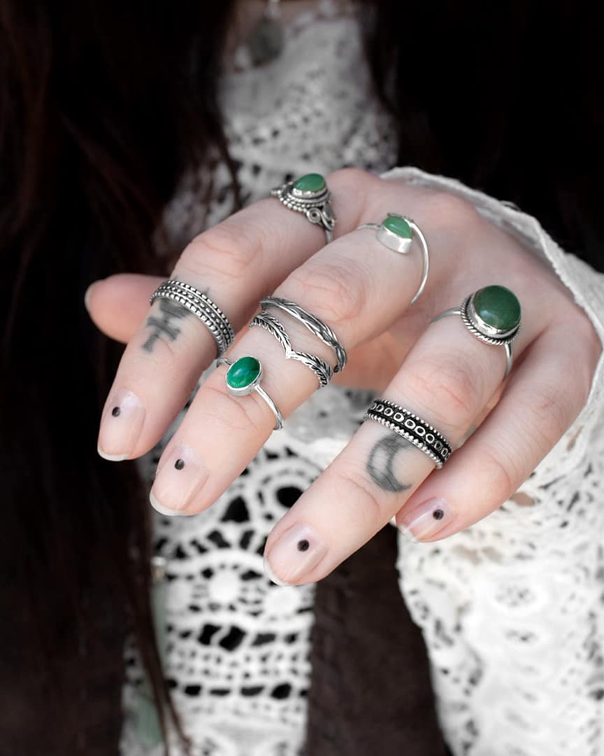 theia-malachite-gaia-devana-aventurine-silver-rings-hellaholics