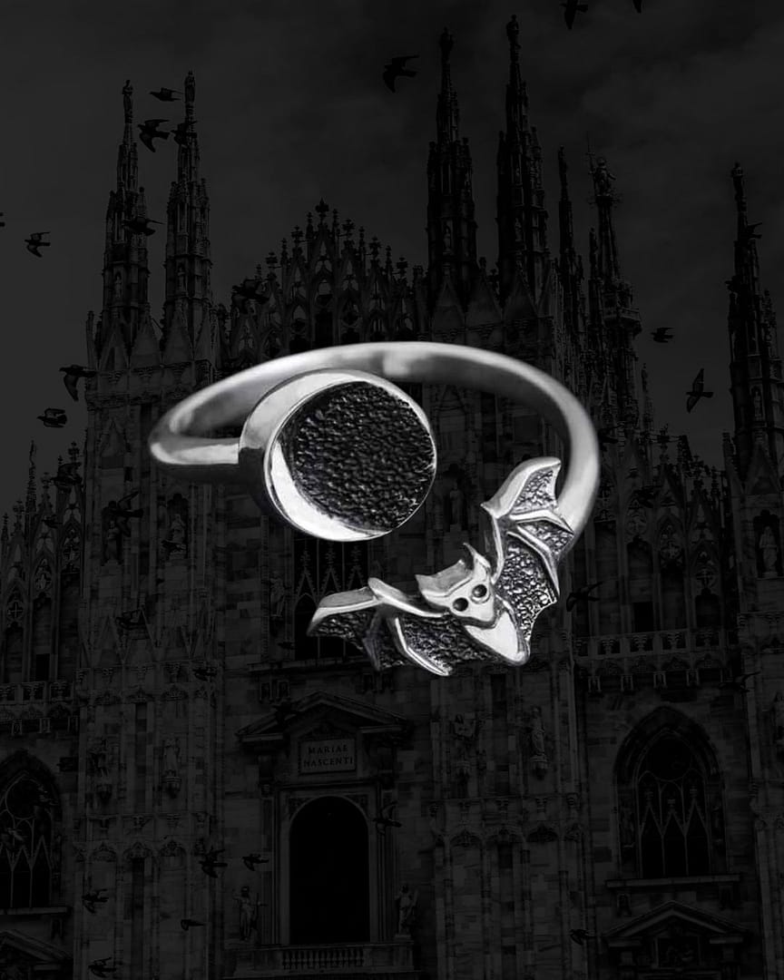 adjustable-bat-halloween-ring-silver-front-dark-hellaholics adjustable-bat-halloween-ring-silver-front-dark-hellaholics