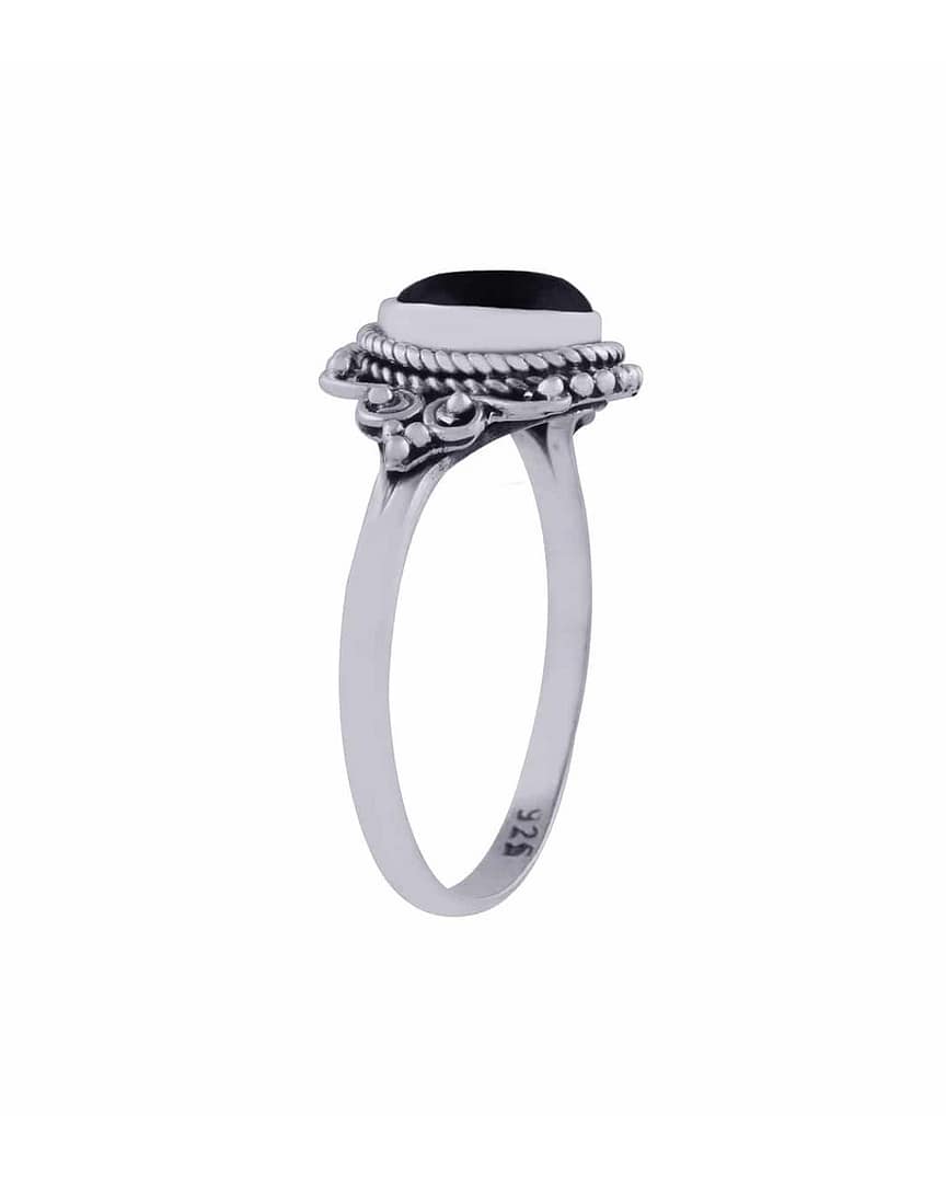 aditi-black-onyx-ring-silver-side-hellahoilcs aditi-black-onyx-ring-silver-side-hellahoilcs