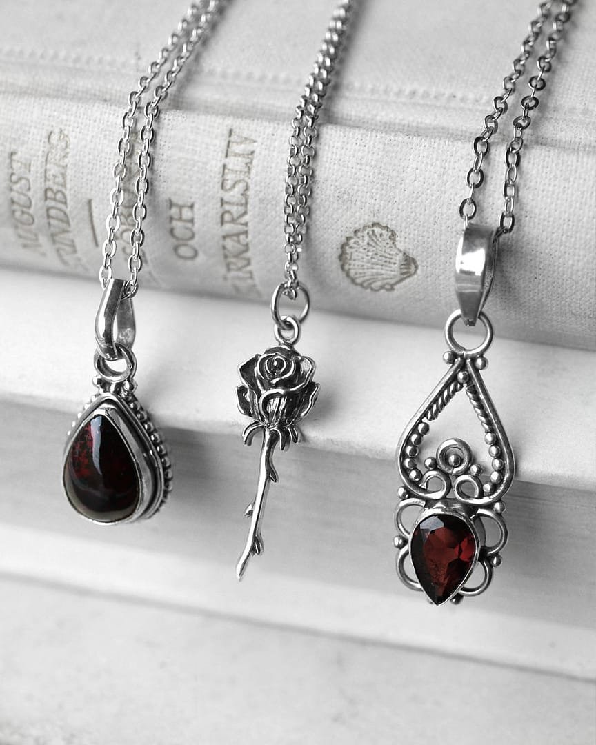 isolde-teardrop-garnet-crystal-necklace-eternal-rose-silver-pendant-hellaholics