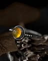 thyra-amber-silver-ring-close-up-hellaholics-autumn-leaves